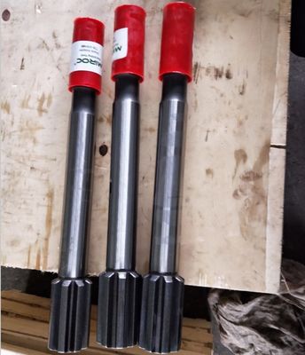 দৈর্ঘ্য 435 - 640 মিমি ড্রিল শঙ্ক অ্যাডাপ্টার এটলাস কোপকো কোপ1440 / 1838 বোল্টিংয়ের জন্য