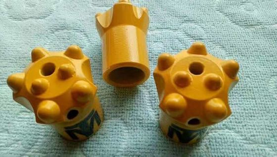 ছোট হোল ড্রিলিং বোতাম ড্রিল বিট 11 ডিগ্রী ব্যাস 38 মিমি ছোট স্কার্ট দিয়ে